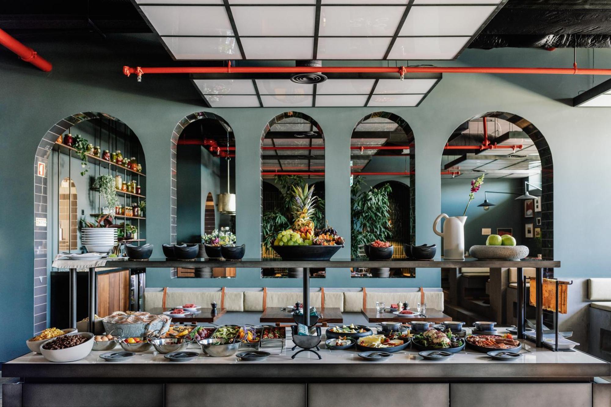 וילה נובה דה גאיה The Rebello Hotel & Spa - Small Luxury Hotels Of The World מראה חיצוני תמונה The kitchen at the restaurant